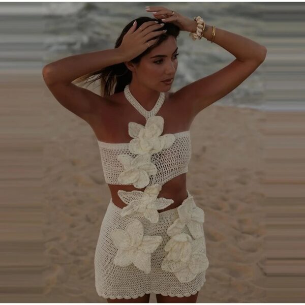 Short Hollow Out Beach Dress Pearls V-neck Sleeveless Female Sling Dresses Spring Summer Lady Vacation Vestidos - Image 2