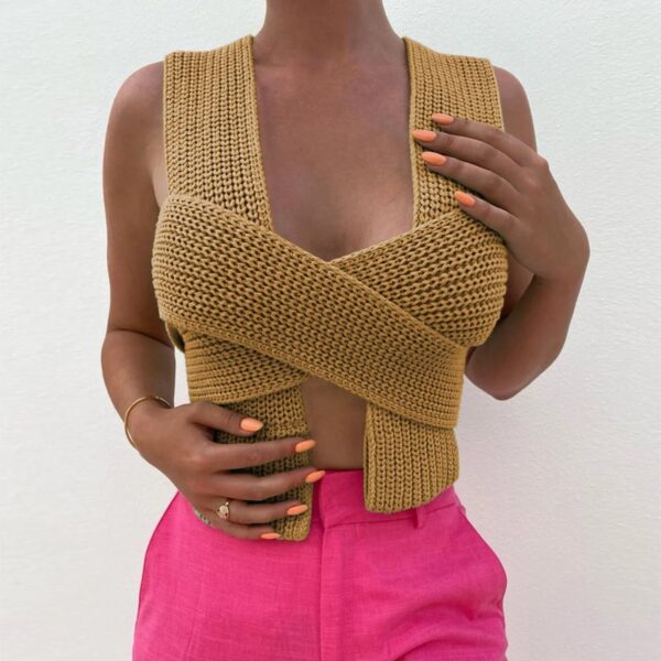 Sleeveless Knitted Crop Sweater Sexy Autumn Summer Fashion Vest Black Casual White Jumper Top Female Pullover
