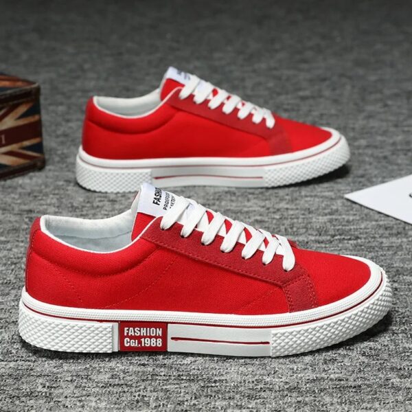 Red Canvas Shoes Men Classic Low-top Men's Canvas Sneakers Harajuku Hip Hop Skateboard Shoes Men Casual Sneaker
