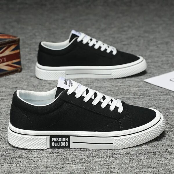 Red Canvas Shoes Men Classic Low-top Men's Canvas Sneakers Harajuku Hip Hop Skateboard Shoes Men Casual Sneaker - Image 2
